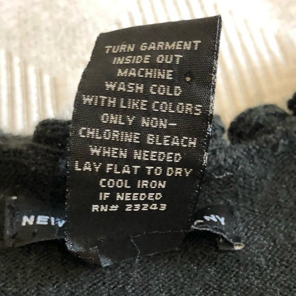 NY & Co Black V-neck Sweater Dress or Tunic - Picture 3 of 5